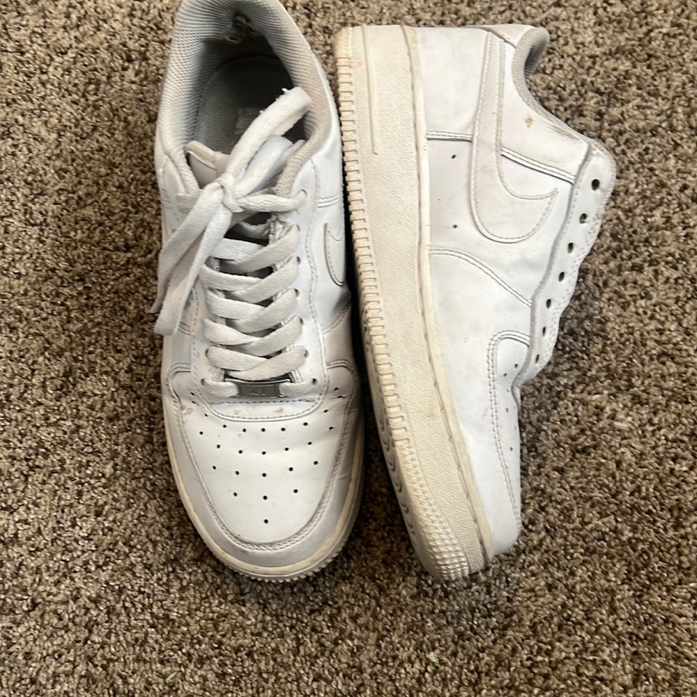 air forces LOL missing a lace..